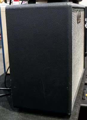 PRS Guitars - HDRX 1x12 Cabinet 2